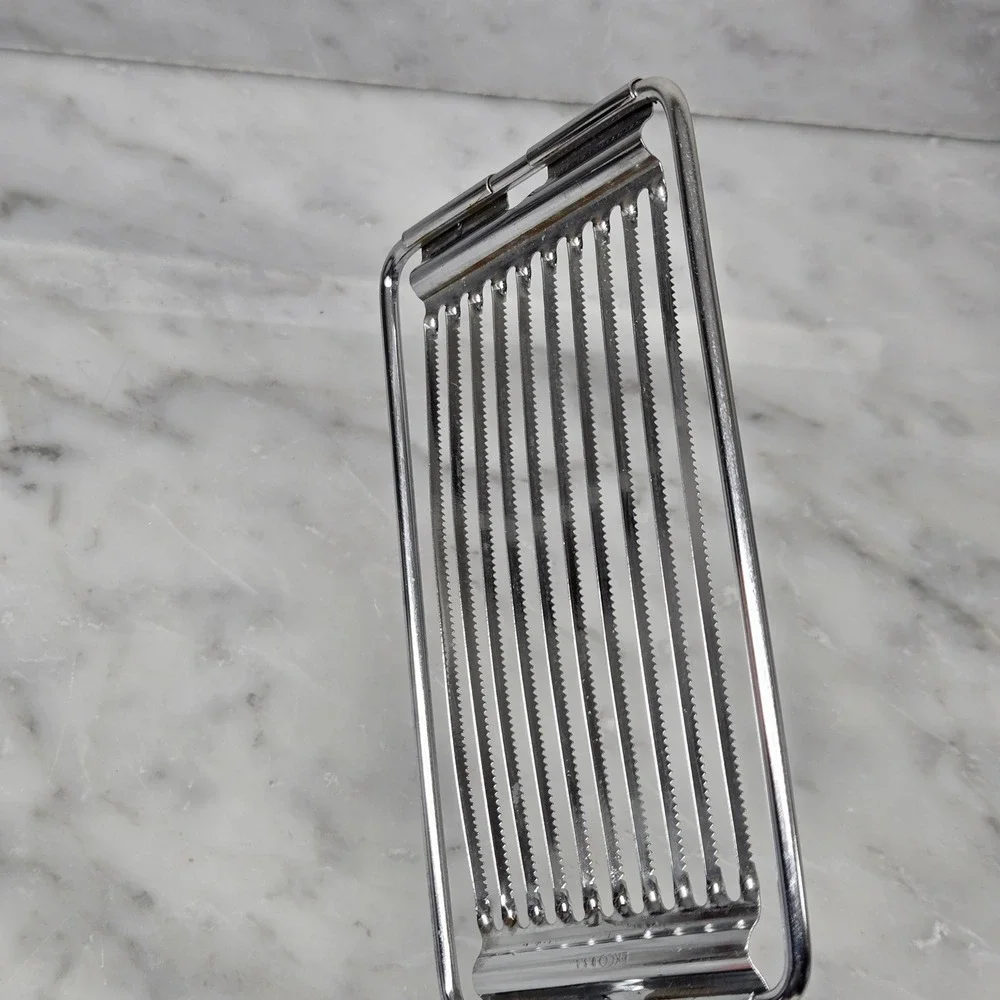 VTG Ekco Slicer Stainless Tomato Cheese‎ Cutter Black Handle USA Kitchen Utensil